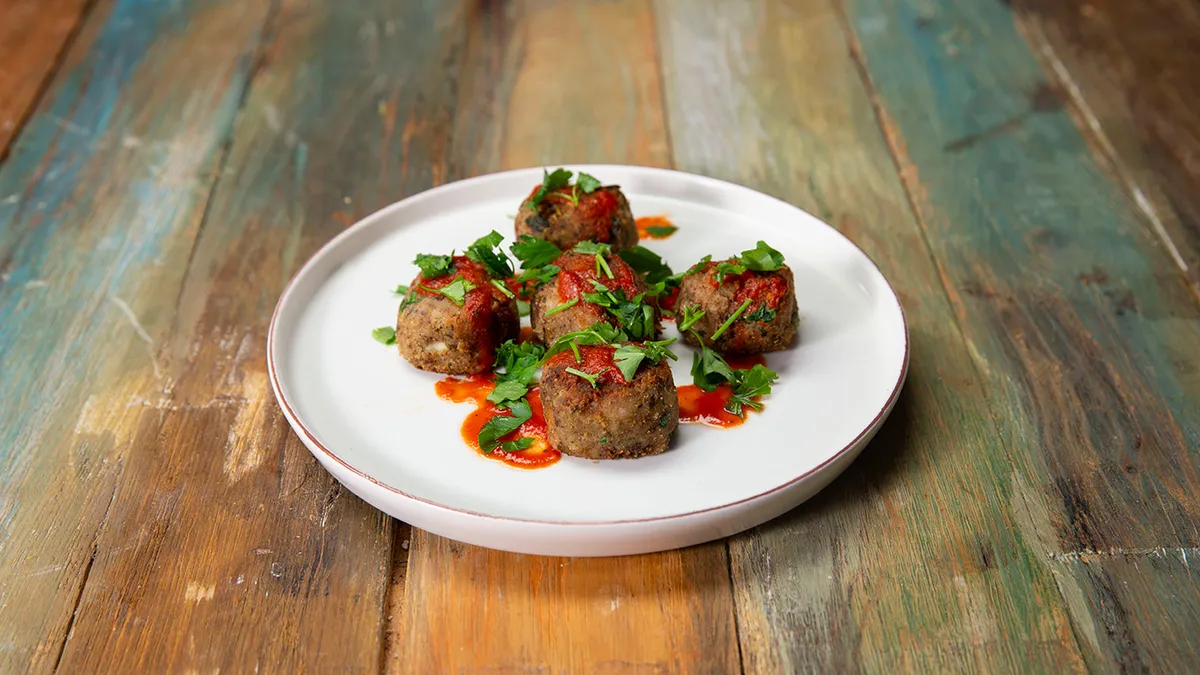 Veganlar için protein deposu vegan köfte tarifi